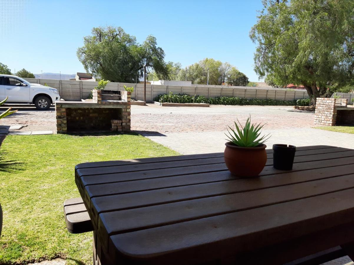 En Route Apartamento Beaufort West Exterior foto